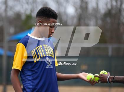 Thumbnail 2 in Olive Branch vs Southaven photogallery.