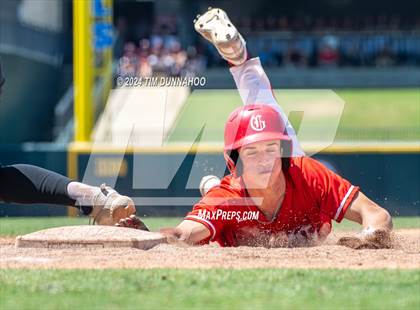 Thumbnail 1 in Lovejoy vs. Grapevine (UIL 5A Baseball Final) photogallery.