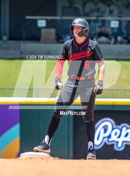 Thumbnail 2 in Lovejoy vs. Grapevine (UIL 5A Baseball Final) photogallery.