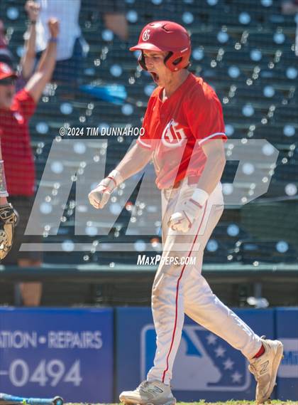 Thumbnail 3 in Lovejoy vs. Grapevine (UIL 5A Baseball Final) photogallery.
