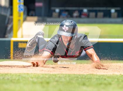 Thumbnail 2 in Lovejoy vs. Grapevine (UIL 5A Baseball Final) photogallery.