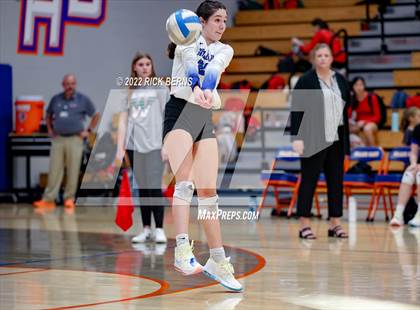 Thumbnail 2 in Grand Oaks vs The Woodlands photogallery.