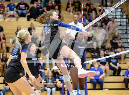 Thumbnail 2 in Grand Oaks vs The Woodlands photogallery.