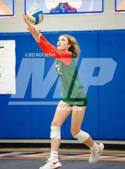Thumbnail 2 in Grand Oaks vs The Woodlands photogallery.