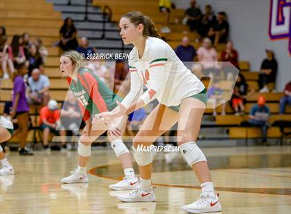 Thumbnail 1 in Grand Oaks vs The Woodlands photogallery.