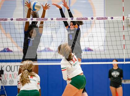 Thumbnail 2 in Grand Oaks vs The Woodlands photogallery.