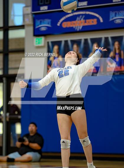 Thumbnail 3 in Grand Oaks vs The Woodlands photogallery.