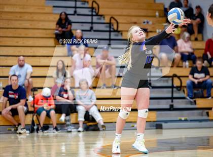 Thumbnail 3 in Grand Oaks vs The Woodlands photogallery.