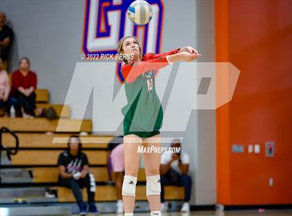 Thumbnail 2 in Grand Oaks vs The Woodlands photogallery.