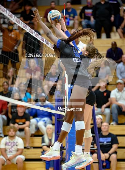 Thumbnail 1 in Grand Oaks vs The Woodlands photogallery.