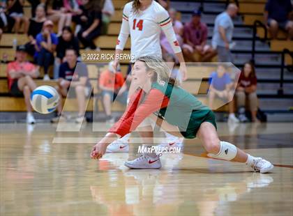 Thumbnail 1 in Grand Oaks vs The Woodlands photogallery.
