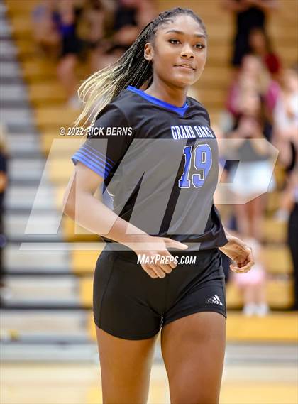 Thumbnail 1 in Grand Oaks vs The Woodlands photogallery.
