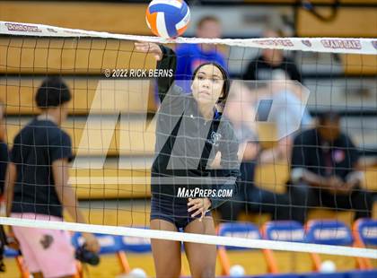 Thumbnail 1 in Grand Oaks vs The Woodlands photogallery.