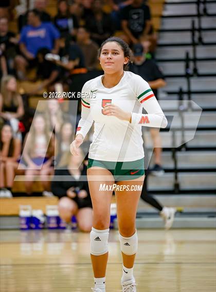 Thumbnail 2 in Grand Oaks vs The Woodlands photogallery.