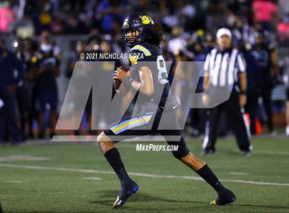 Thumbnail 1 in Serra vs. Warren photogallery.