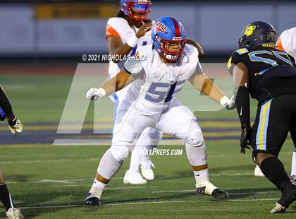 Thumbnail 1 in Serra vs. Warren photogallery.