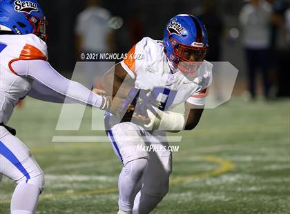 Thumbnail 1 in Serra vs. Warren photogallery.