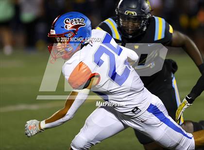 Thumbnail 2 in Serra vs. Warren photogallery.