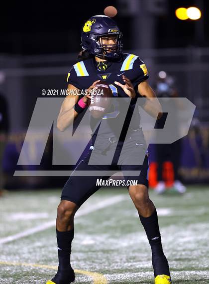 Thumbnail 3 in Serra vs. Warren photogallery.