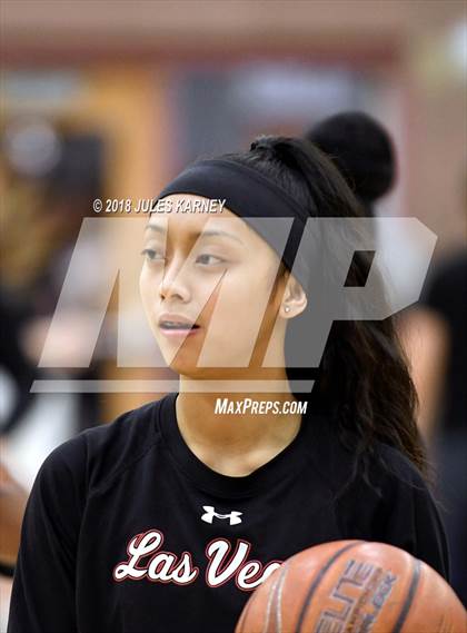 Thumbnail 3 in Las Vegas vs Faith Lutheran photogallery.