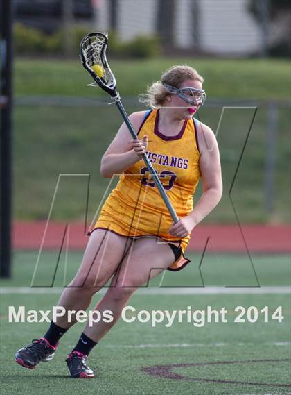 Thumbnail 2 in Wilson @ Bishop McNamara photogallery.