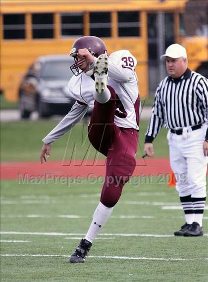 Thumbnail 1 in Hutchinson-Central Tech vs. Riverside photogallery.