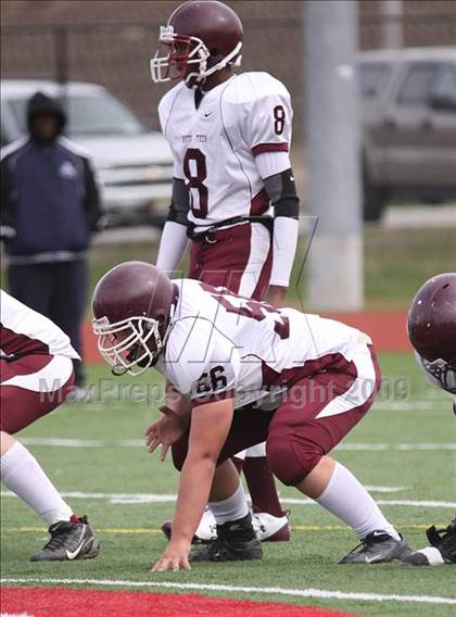 Thumbnail 3 in Hutchinson-Central Tech vs. Riverside photogallery.