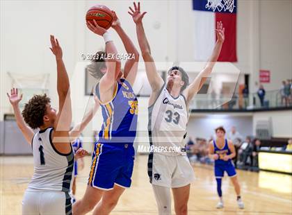Thumbnail 3 in Alamo Heights vs Boerne Champion (UIL 5A Regional Quarterfinal) photogallery.