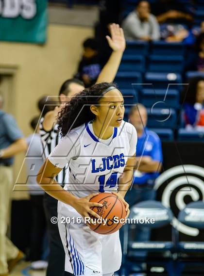 Thumbnail 3 in Mission Hills vs. La Jolla Country Day (CIF SDS Open Division Final) photogallery.