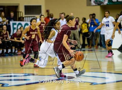 Thumbnail 3 in Mission Hills vs. La Jolla Country Day (CIF SDS Open Division Final) photogallery.