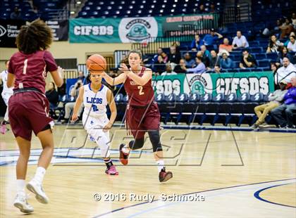 Thumbnail 3 in Mission Hills vs. La Jolla Country Day (CIF SDS Open Division Final) photogallery.