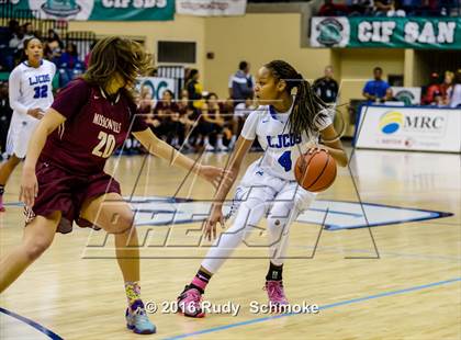 Thumbnail 3 in Mission Hills vs. La Jolla Country Day (CIF SDS Open Division Final) photogallery.