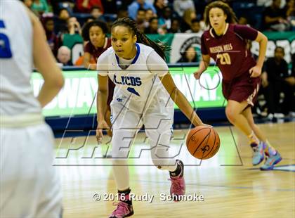Thumbnail 3 in Mission Hills vs. La Jolla Country Day (CIF SDS Open Division Final) photogallery.