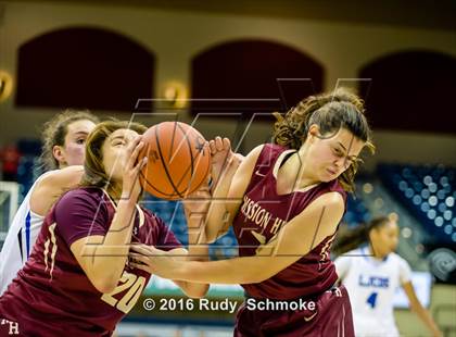 Thumbnail 3 in Mission Hills vs. La Jolla Country Day (CIF SDS Open Division Final) photogallery.