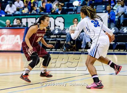 Thumbnail 1 in Mission Hills vs. La Jolla Country Day (CIF SDS Open Division Final) photogallery.