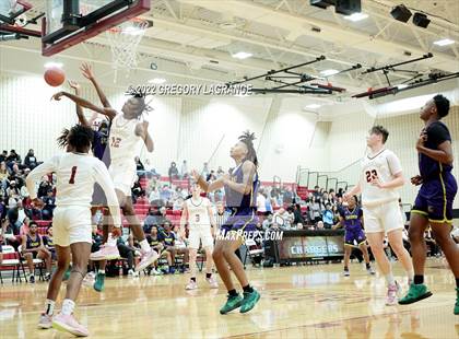 Thumbnail 2 in Everman vs Keller Central photogallery.