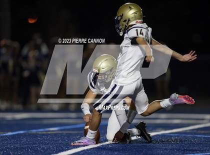 Thumbnail 3 in Hylton @ Osbourn photogallery.