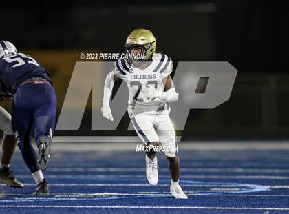 Thumbnail 3 in Hylton @ Osbourn photogallery.