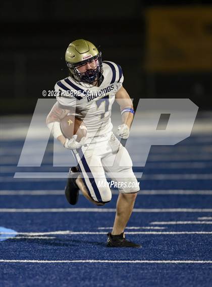 Thumbnail 1 in Hylton @ Osbourn photogallery.