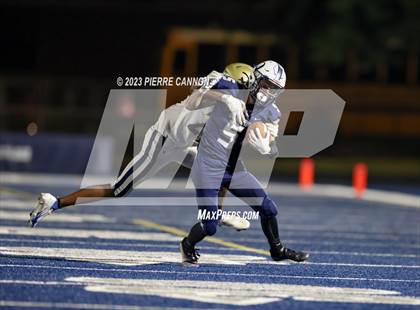 Thumbnail 3 in Hylton @ Osbourn photogallery.