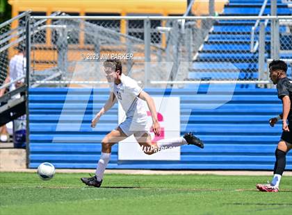 Thumbnail 3 in Vandegrift vs. Mesquite (UIL 6A Soccer Division II Final) photogallery.