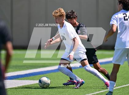 Thumbnail 3 in Vandegrift vs. Mesquite (UIL 6A Soccer Division II Final) photogallery.