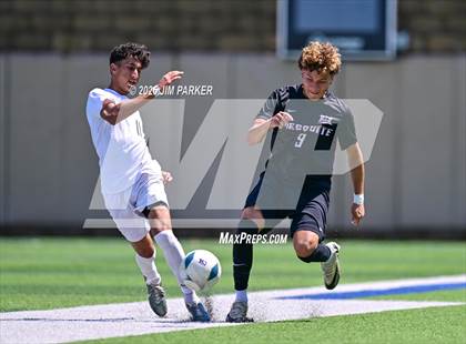 Thumbnail 2 in Vandegrift vs. Mesquite (UIL 6A Soccer Division II Final) photogallery.