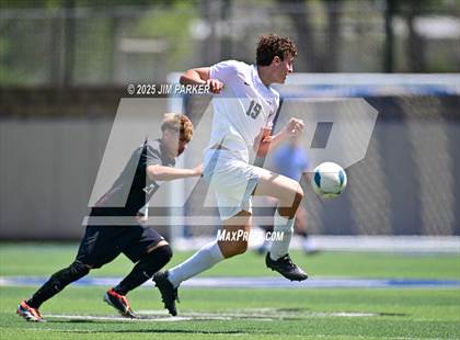 Thumbnail 2 in Vandegrift vs. Mesquite (UIL 6A Soccer Division II Final) photogallery.