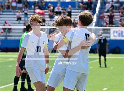Thumbnail 2 in Vandegrift vs. Mesquite (UIL 6A Soccer Division II Final) photogallery.
