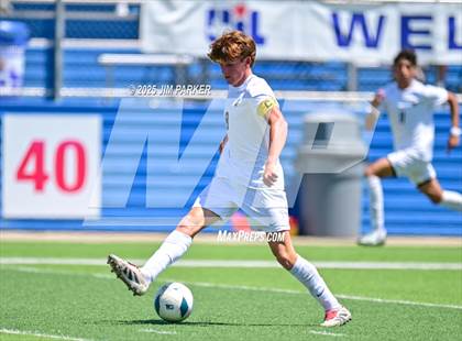 Thumbnail 2 in Vandegrift vs. Mesquite (UIL 6A Soccer Division II Final) photogallery.