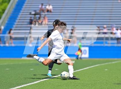 Thumbnail 2 in Vandegrift vs. Mesquite (UIL 6A Soccer Division II Final) photogallery.