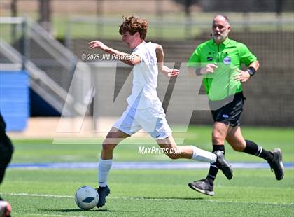 Thumbnail 2 in Vandegrift vs. Mesquite (UIL 6A Soccer Division II Final) photogallery.