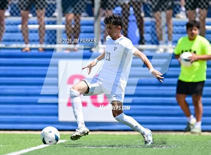 Thumbnail 2 in Vandegrift vs. Mesquite (UIL 6A Soccer Division II Final) photogallery.