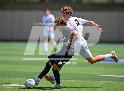 Thumbnail 1 in Vandegrift vs. Mesquite (UIL 6A Soccer Division II Final) photogallery.